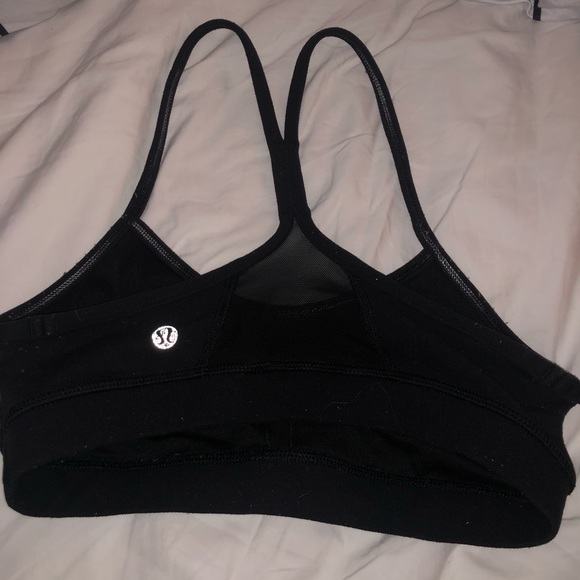 Black Lululemon Size 4 Flow Y Bra IV - Picture 3 of 4